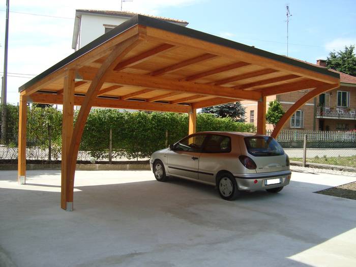 WOODEN ROOF